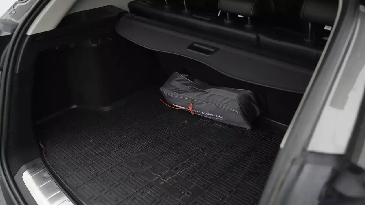 geely atlas-pro
