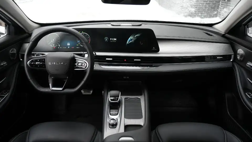chery arrizo-8