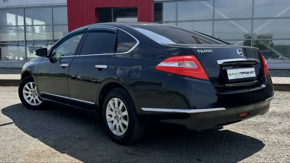 nissan teana